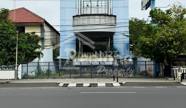 Ruang Usaha di Jl Pemuda , Semarang Tt 7310  1