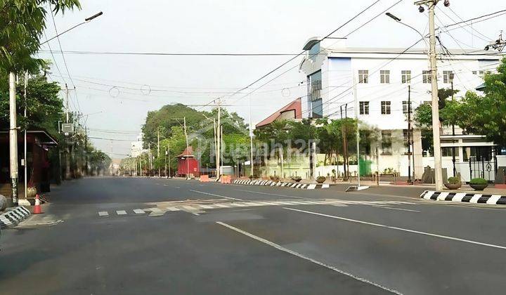 Ruang Usaha di Jl Pemuda , Semarang Tt 7310  2