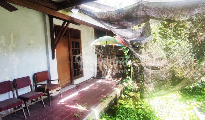 Rumah di Daerah Abdulrahman Saleh , Semarang Lz Tt 4287 3