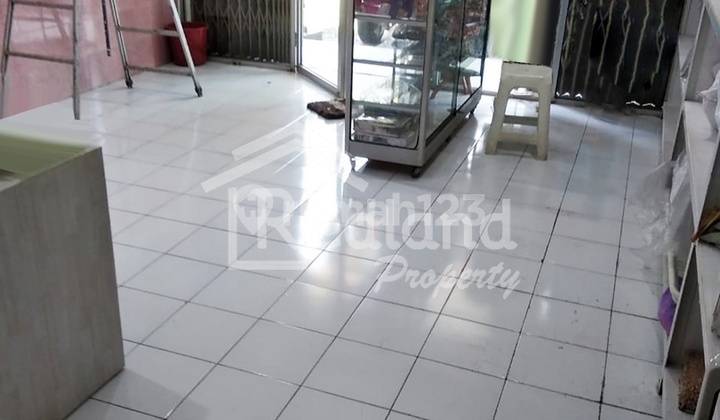 Ruko Emerald Utama di Meteseh , Semarang Tt Lz 4578  5