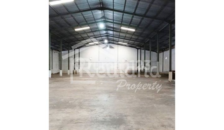 Gudang di Kawasan Industri Wijaya Kusuma , Semarang ( Tt Vn 8211 ) 1