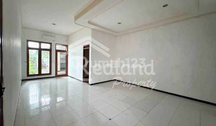 House in the Pekunden area, Semarang (Land Area 8367S) 2