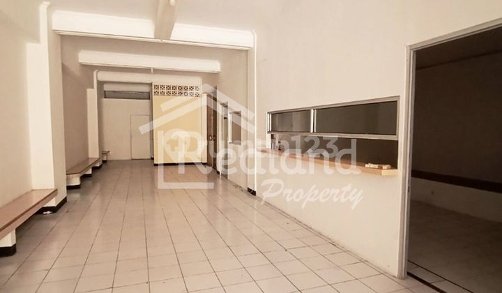 Ruang Usaha di daerah Citarum ,Semarang ( Vn Tt 8273 ) 2