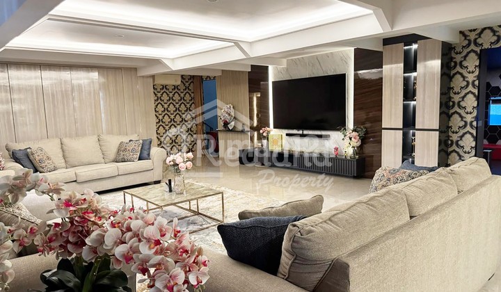 House in Bukit Wahid Housing Complex, Manyaran Semarang (Lot 7649)