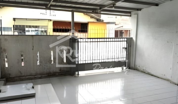 Rumah di Daerah Gayamsari , Semarang ( Tt 8492 ) 1