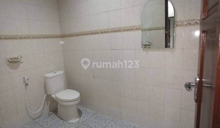 Dijual Rumah Siap Huni Terawat Di Pondok Gede, Bekasi 9