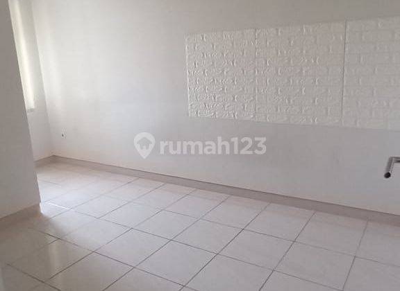 Dijual Cepat Apartment The Springlake Summarecon Bekasi 3