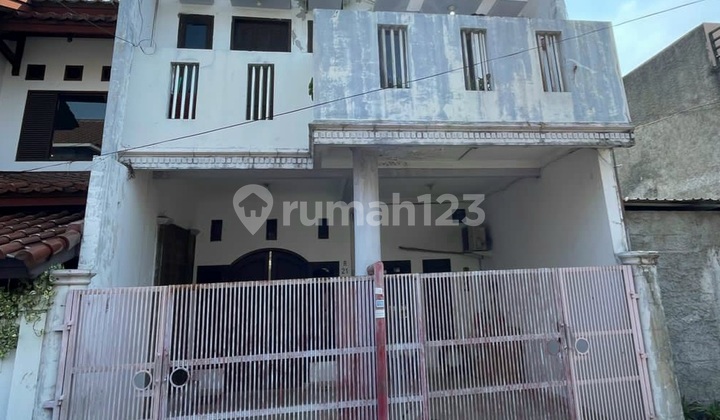 RUMAH 2LT STRATEGIS  DEKAT RS DUREN SAWIT  SIAP HUNI   1