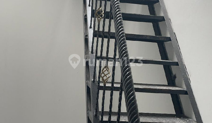 RUMAH BRAND NEW 5KT SIAP HUNI STRATEGIS KELAPA GADING 2