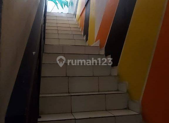 Ruko Ngantong Komersil 3 Lantai Di Cempaka Putih 2