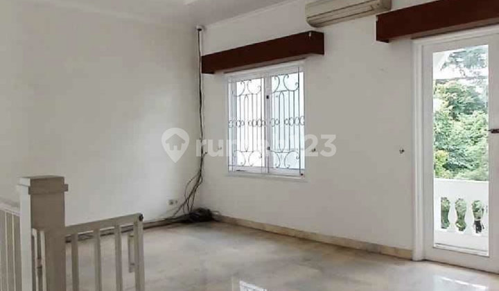 Rumah Mewah di Kawasan Elit Pondok Indah 2