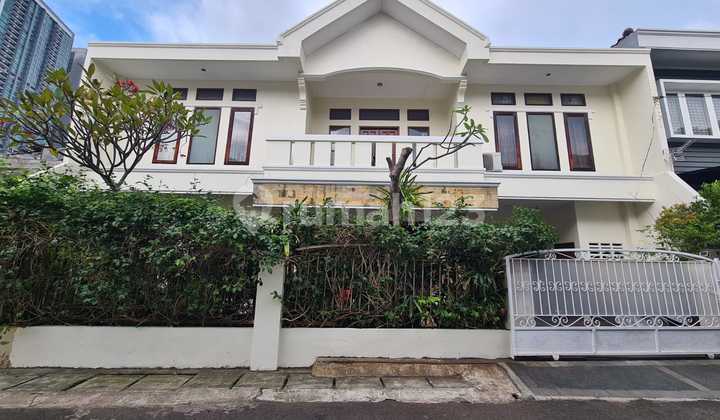 Rumah Bagus Terawat Siap Huni Di Cempaka Putih