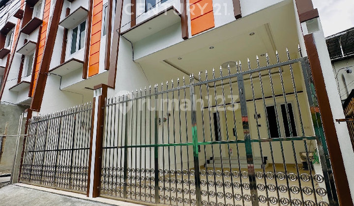Dijual Rumah Murah Semi Furnished Brand New Dekat Mardani Raya 2