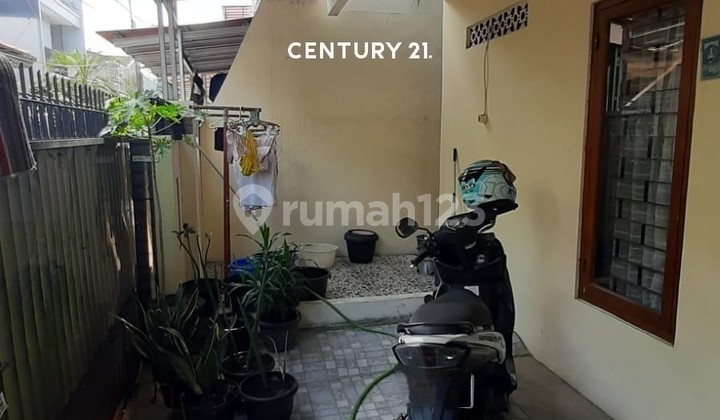 Dijual Rumah 2 Lantai Lokasi Sangat Strategis di Rawamangun 2