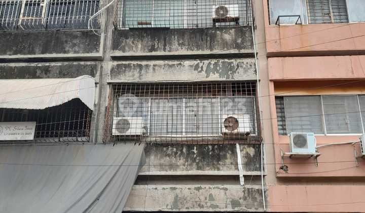 Ruko Strategis 3 Lantai  Murah di Pangeran Jayakarta 