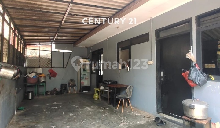 Ruang Usaha Posisi Huk di Daerah Jakarta Selatan 2