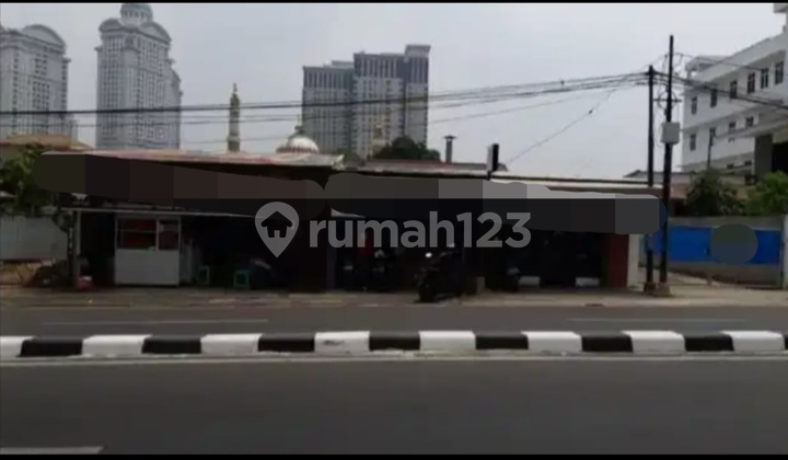 Commercial Land Suitable for Restaurants or Other Businesses in Kebayoran Commercial Land Suitable for Restaurants or Other Businesses in Kebayoran