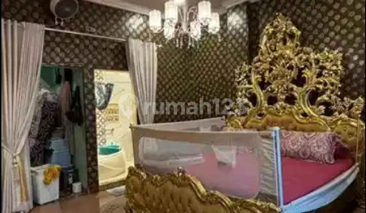 Rumah Cantik dan Mewah di Tebet Barat Jakarta Selatan Rumah Cantik dan Mewah di Tebet Barat Jakarta Selatan
