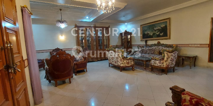 Nice Fully Furnished House in Rawasari Cempaka Putih 2