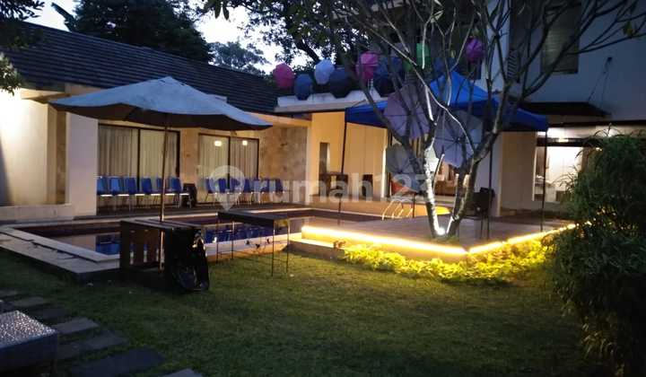 RUMAH MEWAH DENGAN SWIMMING POOL KAWASAN PREMIUM JAGAKARSA RUMAH MEWAH DENGAN SWIMMING POOL KAWASAN PREMIUM JAGAKARSA