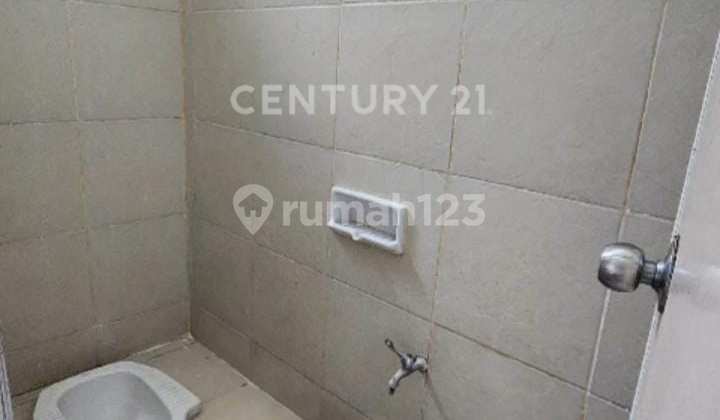 House in Rawamangun Cluster Premier Riviera 2