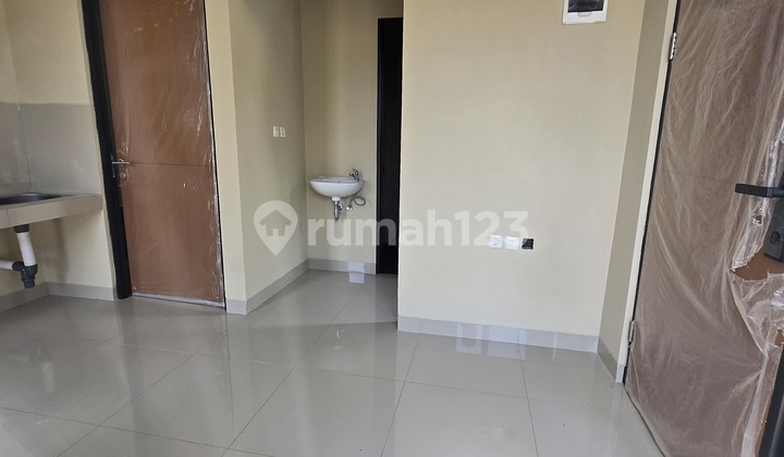 DIJUAL RUMAH 1 LANTAI di BSD City Akses Tol & Stasiun Mudah, Fasilitas Lengkap, Siap Pindah Sekarang, Lokasi Emas DIJUAL RUMAH 1 LANTAI di BSD City Akses Tol & Stasiun Mudah, Fasilitas Lengkap, Siap Pindah Sekarang, Lokasi Emas