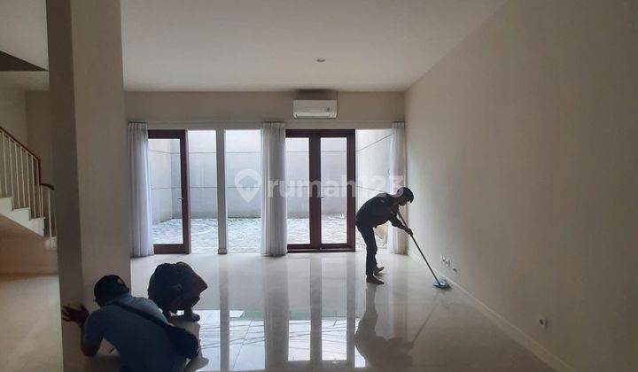 Rumah Precium Simatupang Jaksel Luas Dan Rapi Siap Pakai  2