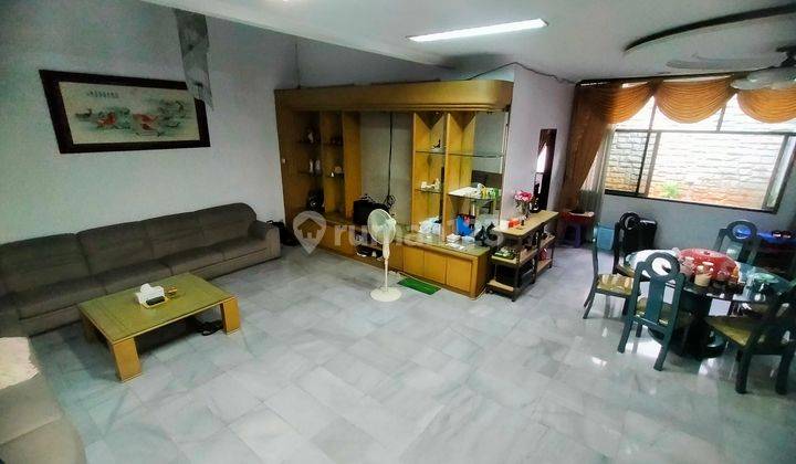 Rumah Kokoh Intercon Blok M1 Lokasi Bagus Lingkungan Asri 2