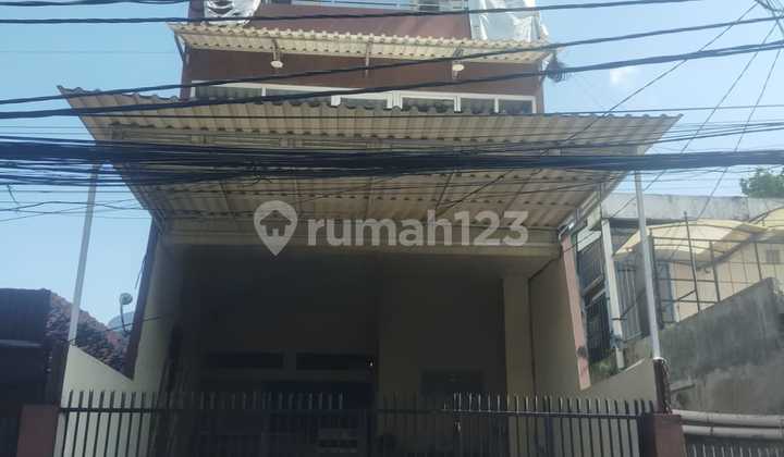Ruko Rapi 3 Lantai Strategis Harga Terjangkau Johar Baru Ruko Rapi 3 Lantai Strategis Harga Terjangkau Johar Baru