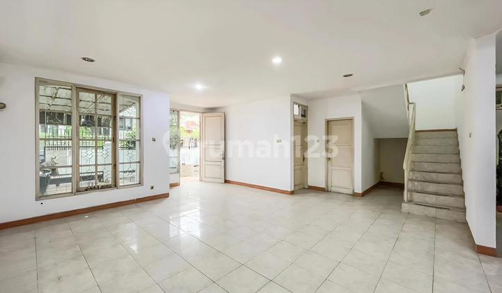 Puri Media Rumah Hadap Barat 2