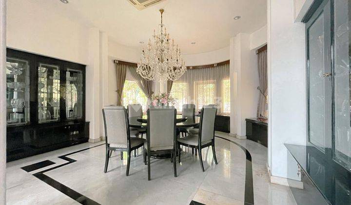Rumah Hook Bagus Di Dalam Komplek Intercon