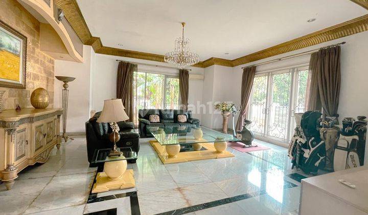 Rumah Hook Bagus Di Dalam Komplek Intercon