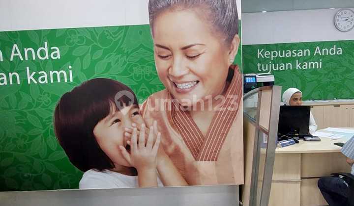 Puri Kencana Row of 3 Shophouses Facing the Road 2