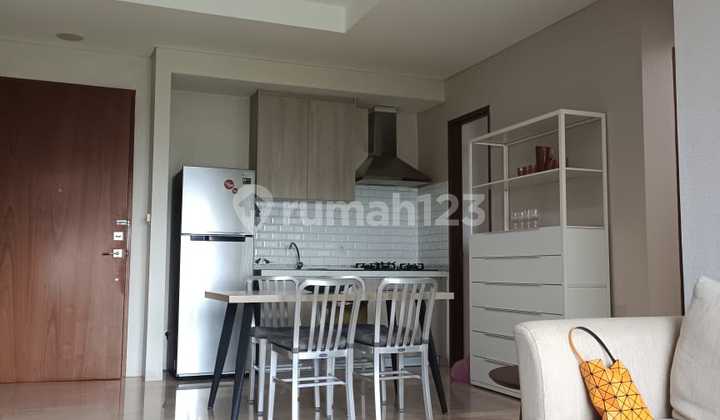 Apartemen Veranda Puri Lantai 17 Apartemen Veranda Puri Lantai 17