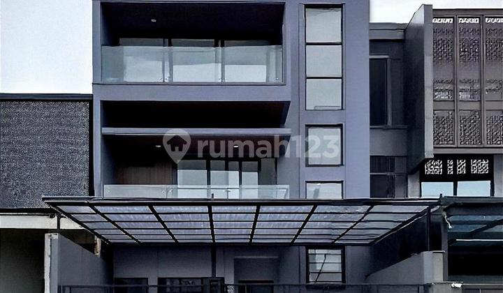 Taman Kedoya Baru Rumah Baru Hadap Utara Taman Kedoya Baru Rumah Baru Hadap Utara