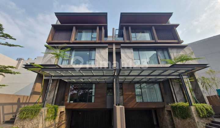 Citra Lake Villa Di Citra Garden Jakarta Barat