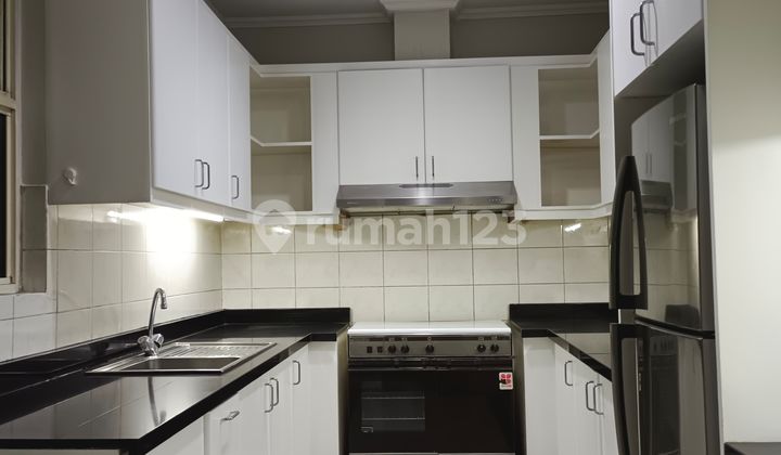 Kedoya Elok Apartemen Rapi Siap Pakai 2