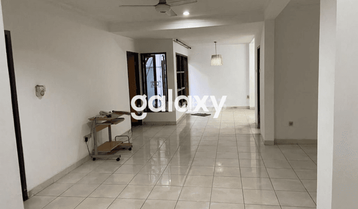 Rumah 1.5 lantai di Taman Alfa Indah 1