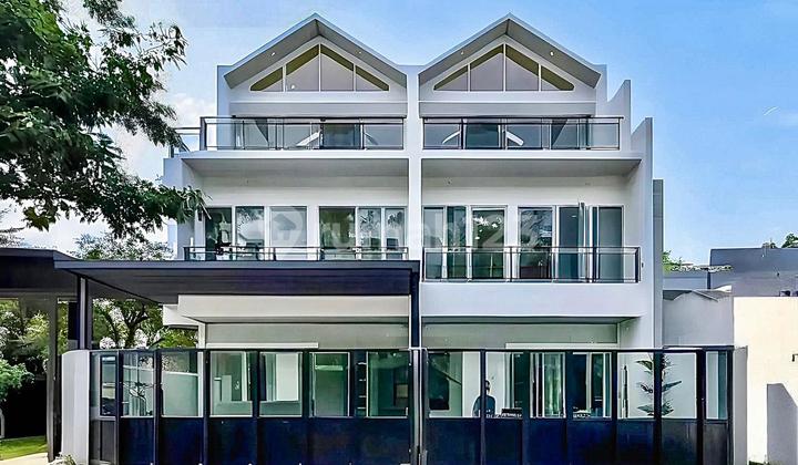 Metland Puri Rumah Baru View Danau Metland Puri Rumah Baru View Danau