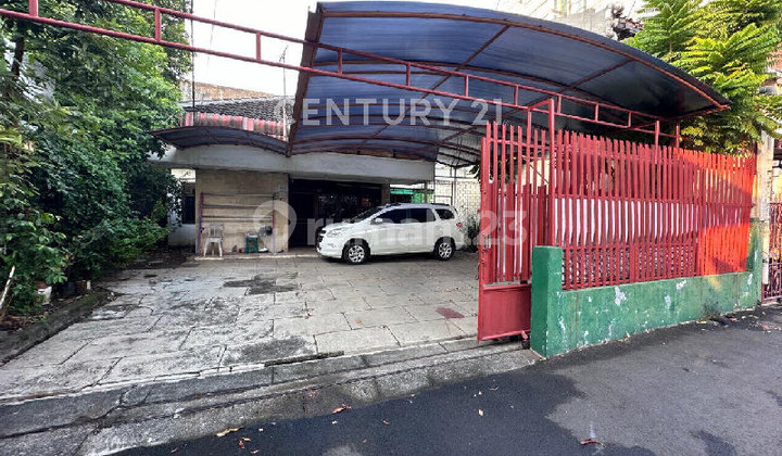 Super Nice House Location Percetakan Negara Central Jakarta