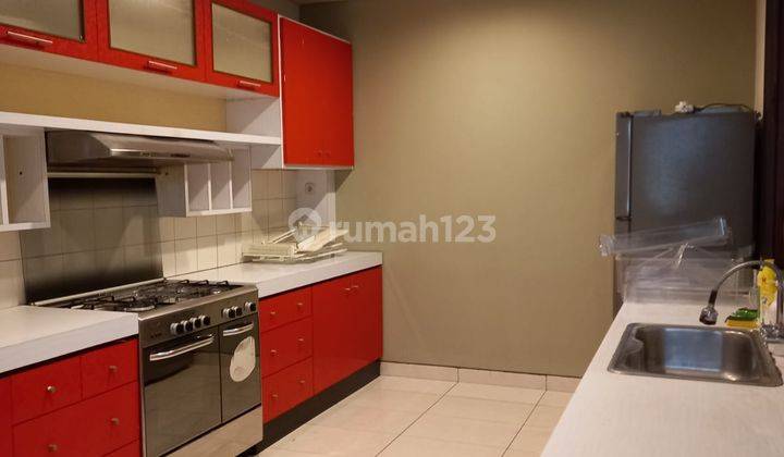 Rumah besar patra kuningan istimewa 3