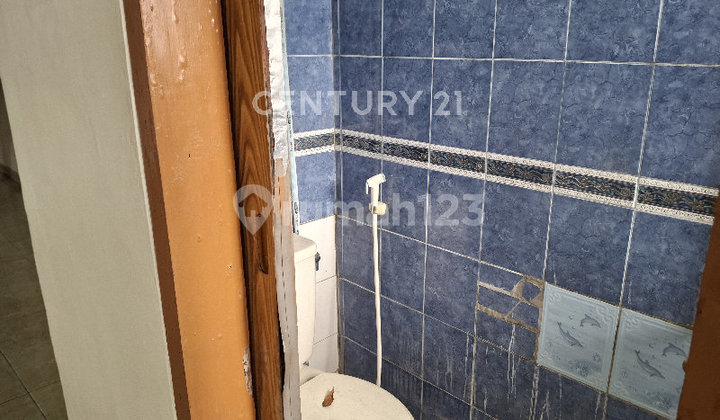 Office House in a Premium Complex Location in Johar Baru 2