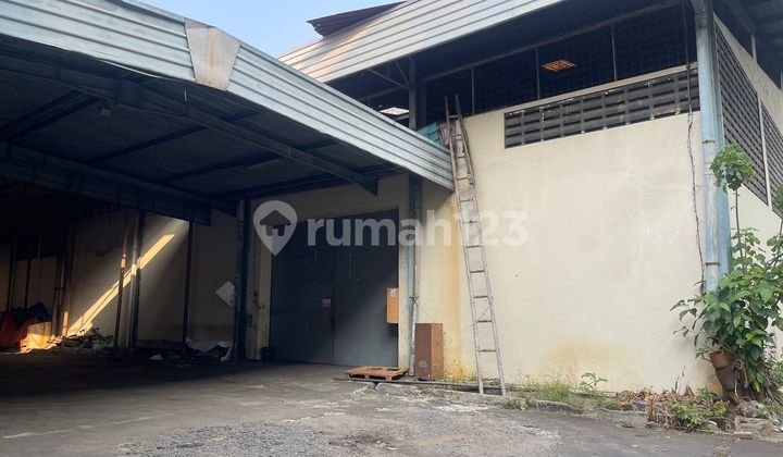 Factory in Pulo Gadung Industrial Area, East Jakarta, Affordable Price