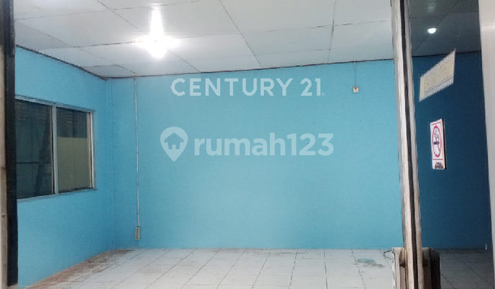 Warehouse Can Accommodate 20-Foot Container Trucks in Tambun Bekasi