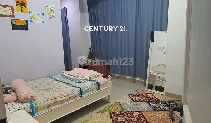 Rumah Modern 2 Lantai Lingkugan Asri Pondok Kelapa 2