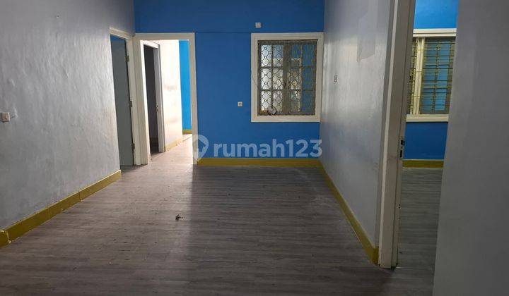 Rumah 414 M2 Untuk Kantor Atau Mess Sangat Strategis Di Guntur 2