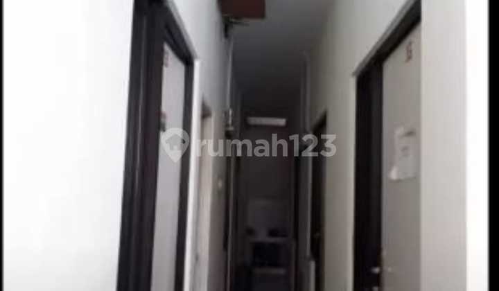 Dijual Rumah Kost 3 Lantai di Perumahan Taman Mahkota Tangerang 2