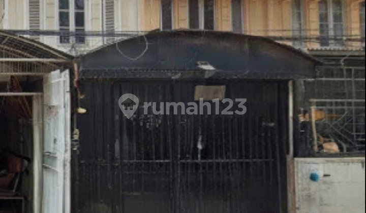 For Sale 3-Story Shop House, Taman Palem Lestari, Cengkareng, West Jakarta 2