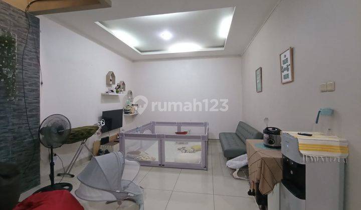 Dijual Rumah 2 Lantai di Dalam Cluster di Perumahan Kota Wisata Cibubur 1