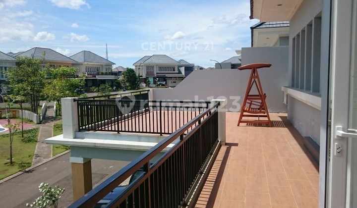 Rumah 2 Lantai di Dalam Cluster Kota Wisata Cibubur 2
